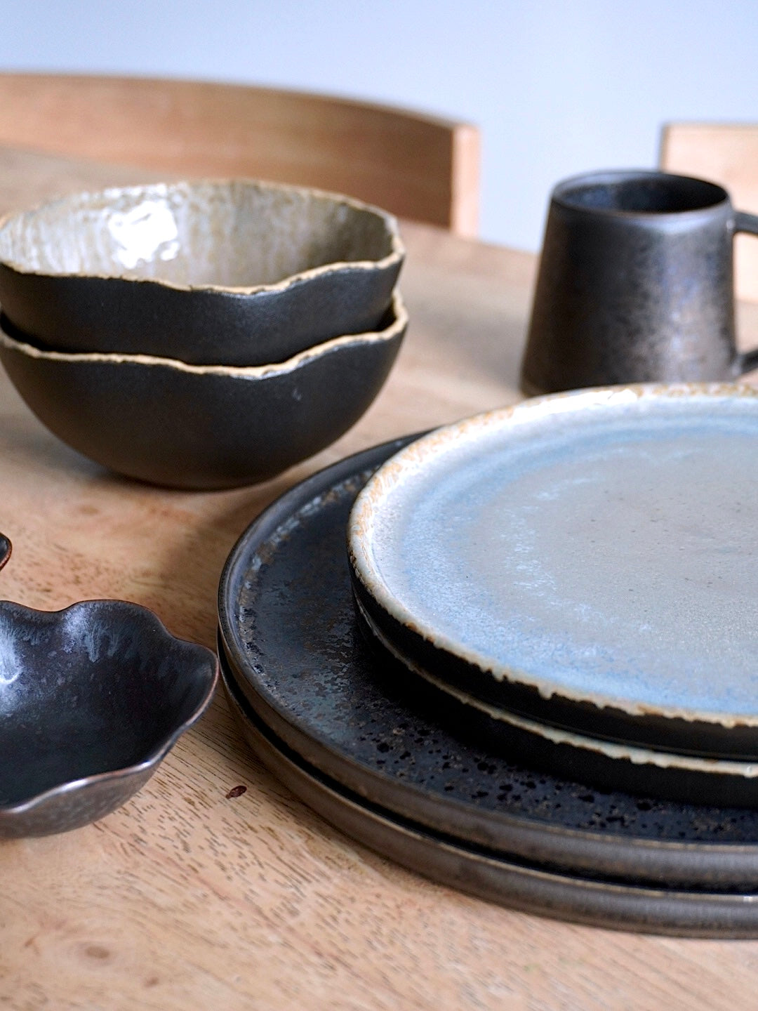 Rock 10-Piece Dinnerware Set