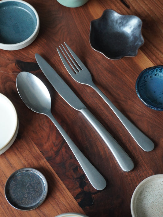 Eleanor Stonewash Cutlery Set (Set of 12)