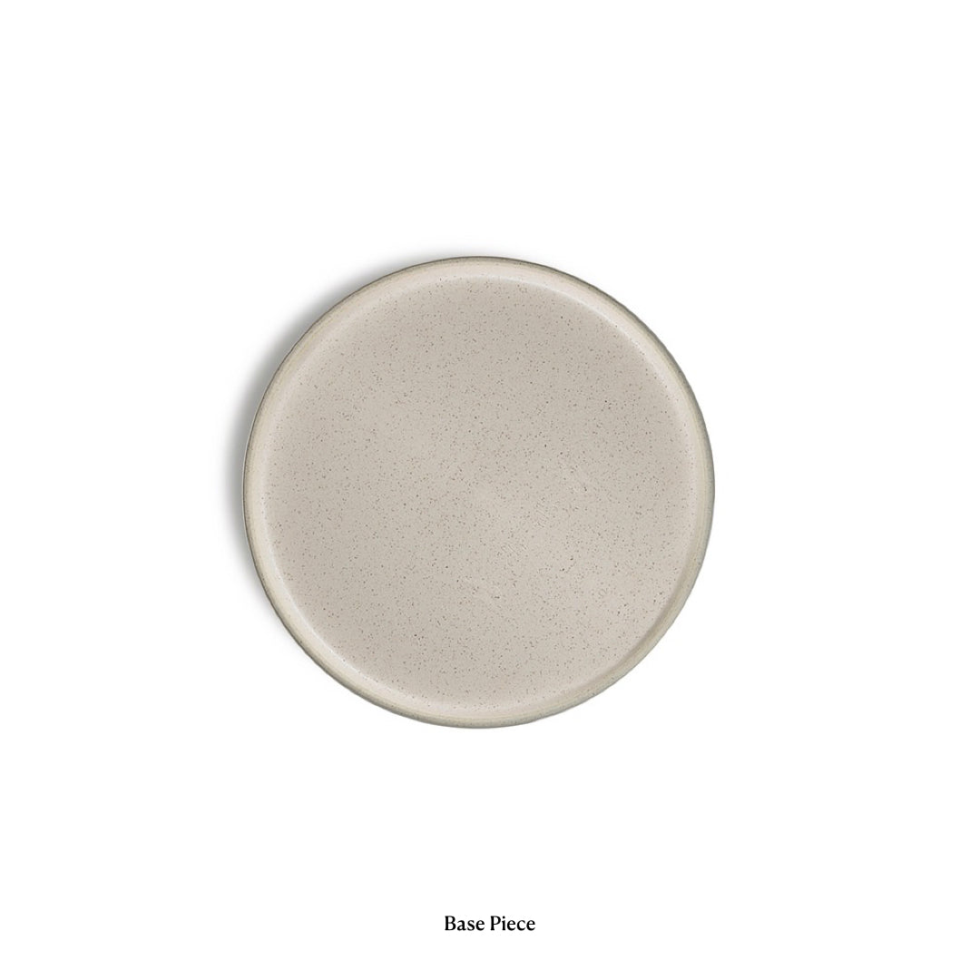 Daybreak 8.2" Rimmed Plate