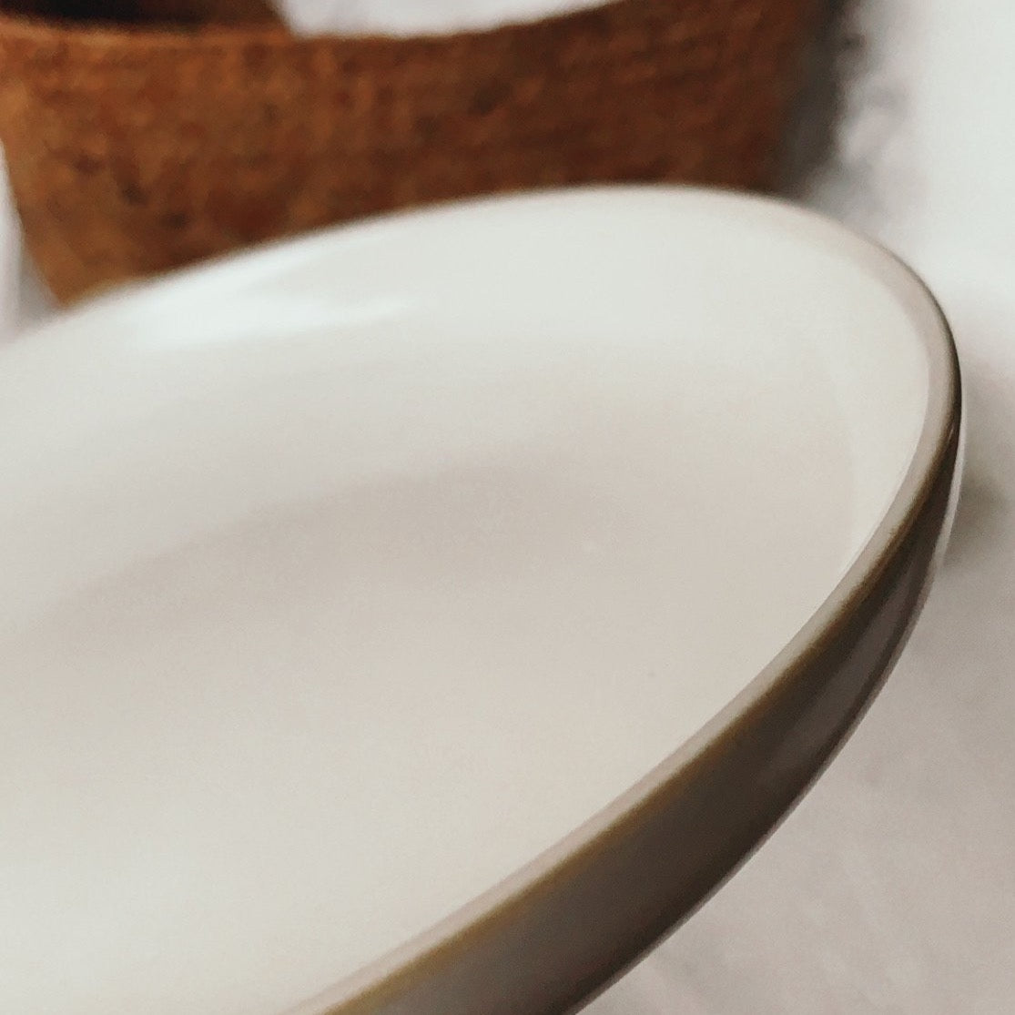 Base II 7" Serving Plate (Ivory)