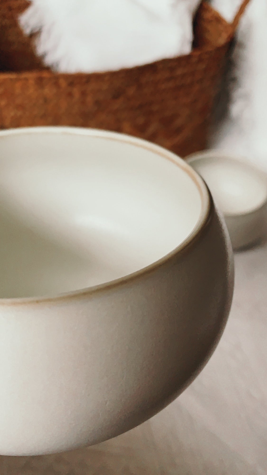 Base II Rice Bowl (Ivory)