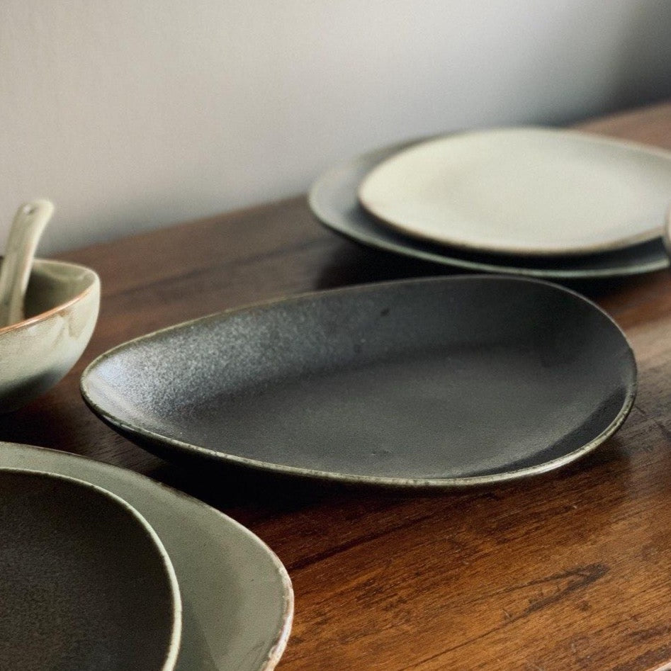 Natón Nordic Dinnerware Collection - Asymmetrical Fish Plate in Black